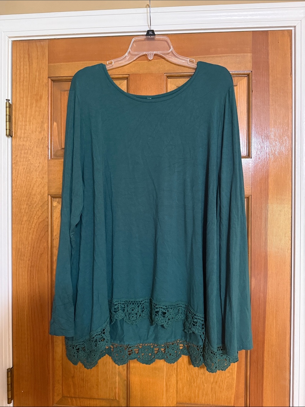 Green Smooth Long Sleeve Blouse With Lace Bottom